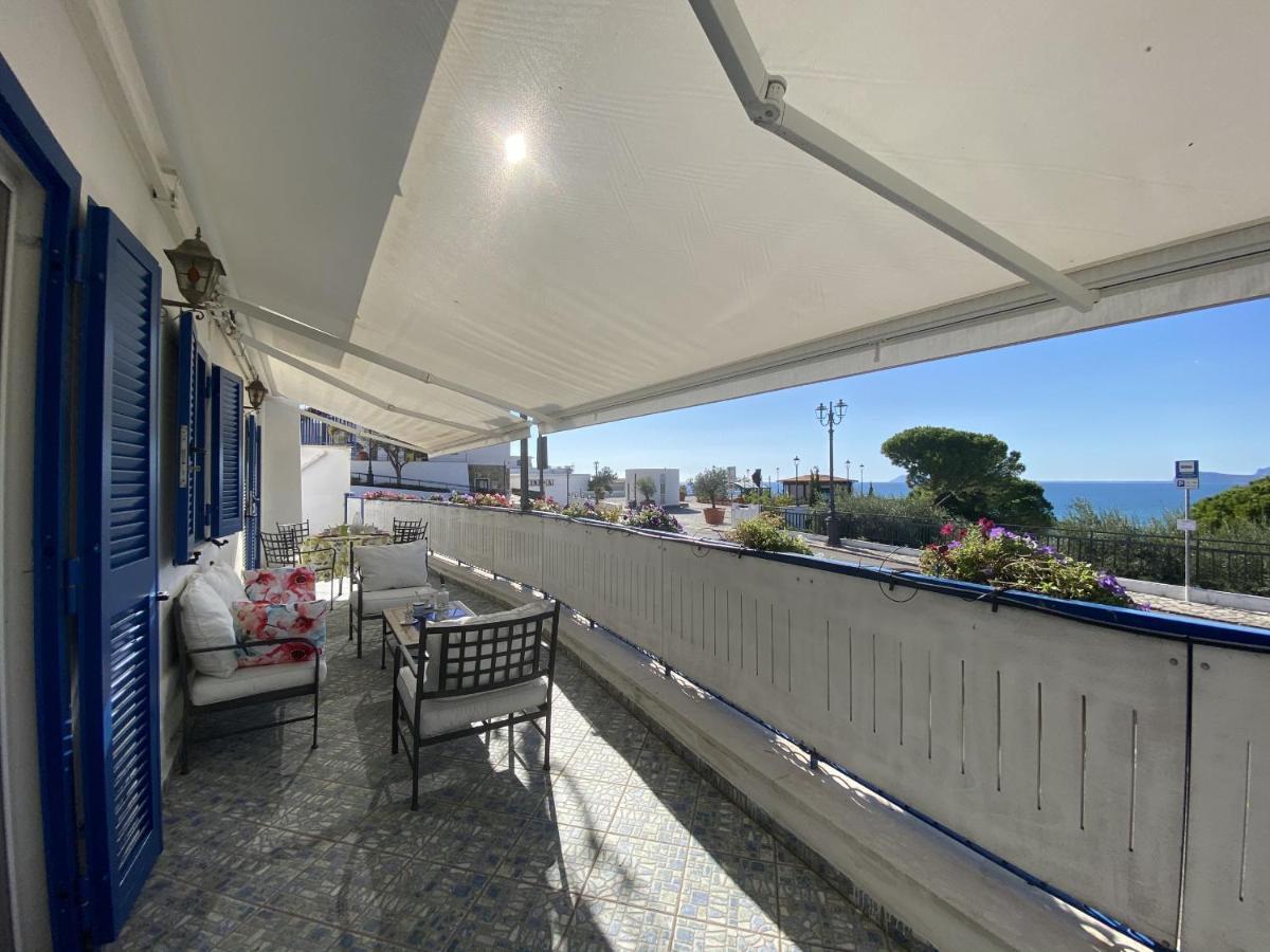 Holidaycasa Mike - Con Terrazzo Vista Mare スペルロンガ エクステリア 写真