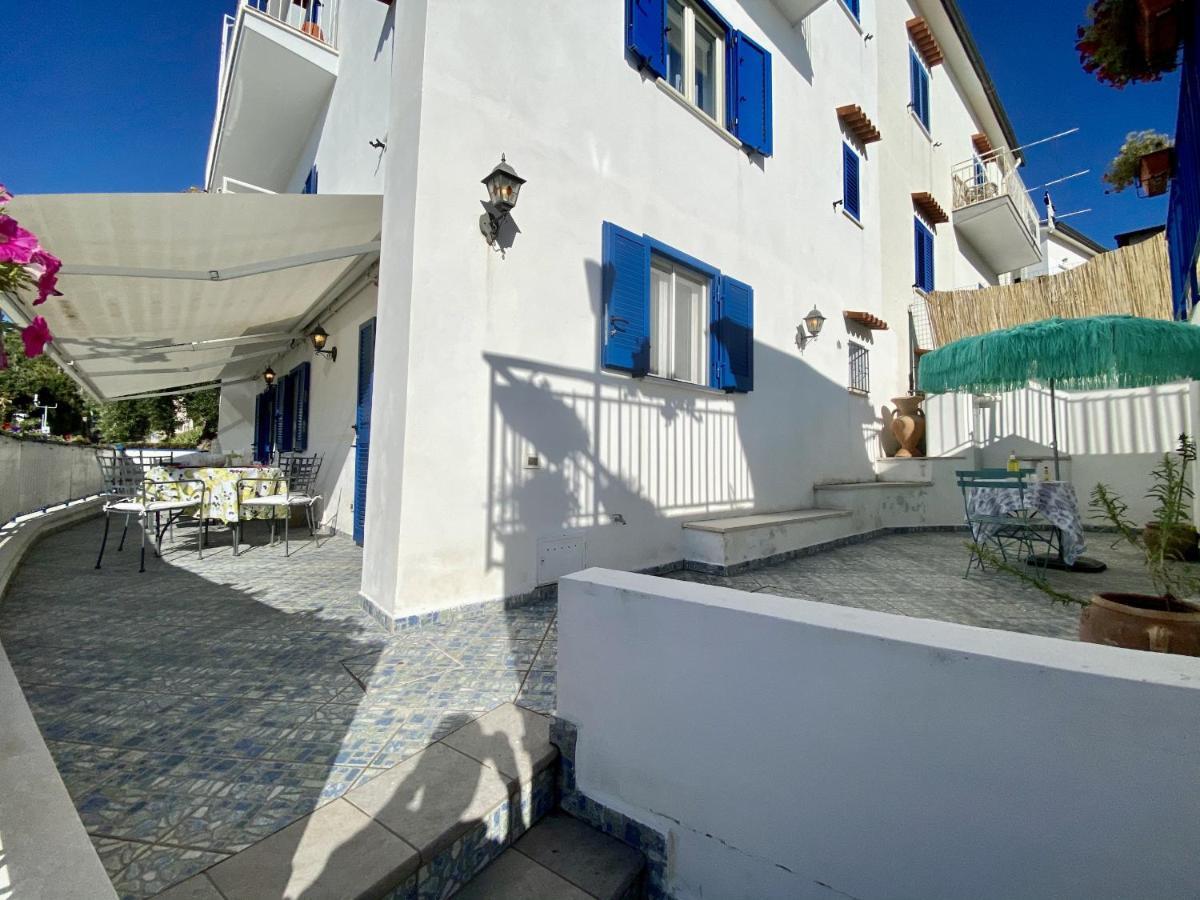 Holidaycasa Mike - Con Terrazzo Vista Mare スペルロンガ エクステリア 写真